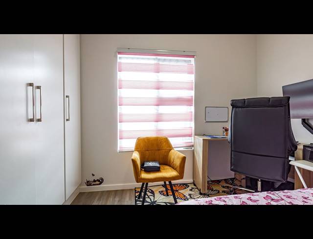 3 BEDROOM HOUSE FOR SALE IN BURGUNDY ESTATE